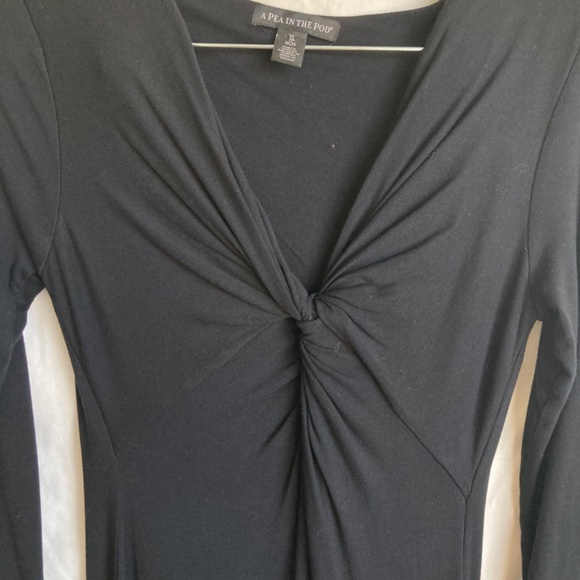 A Pea in the Pod long sleeve maxi dress - Picture 2 of 5